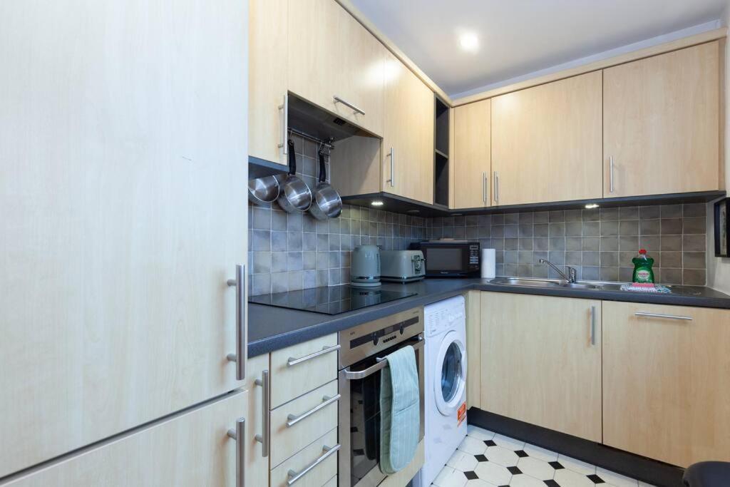 Appartement In The Heart Of The Centre, Live Like A Local *